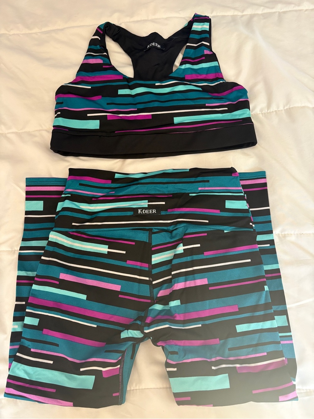 K-DEER Active Set — Black with Teal & Purple Stripes